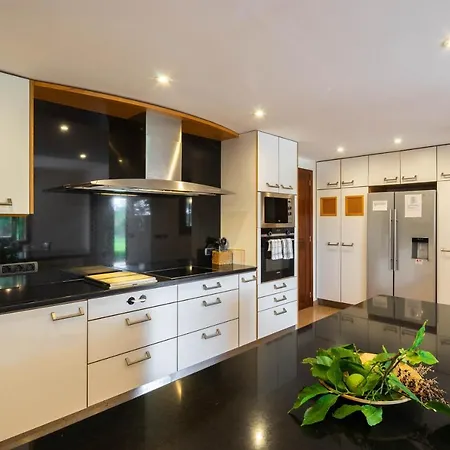 Les Oliveres Antonia By Sunvillas Mallorca Villa